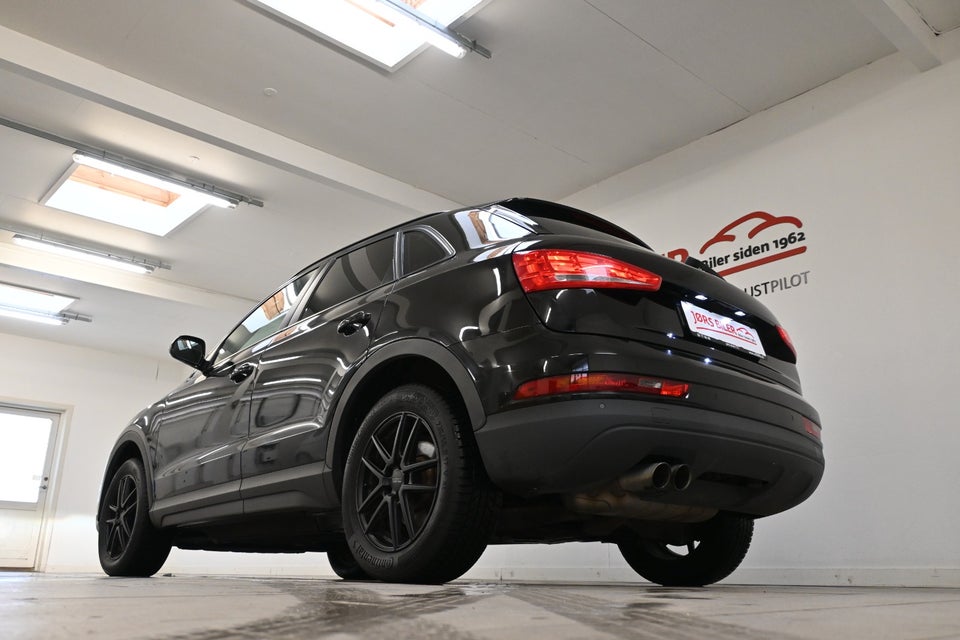 Audi Q3 2,0 TFSi 180 quattro S-tr. 5d