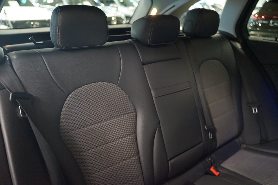 Mercedes C300 e 2,0 Avantgarde stc. aut. 5d