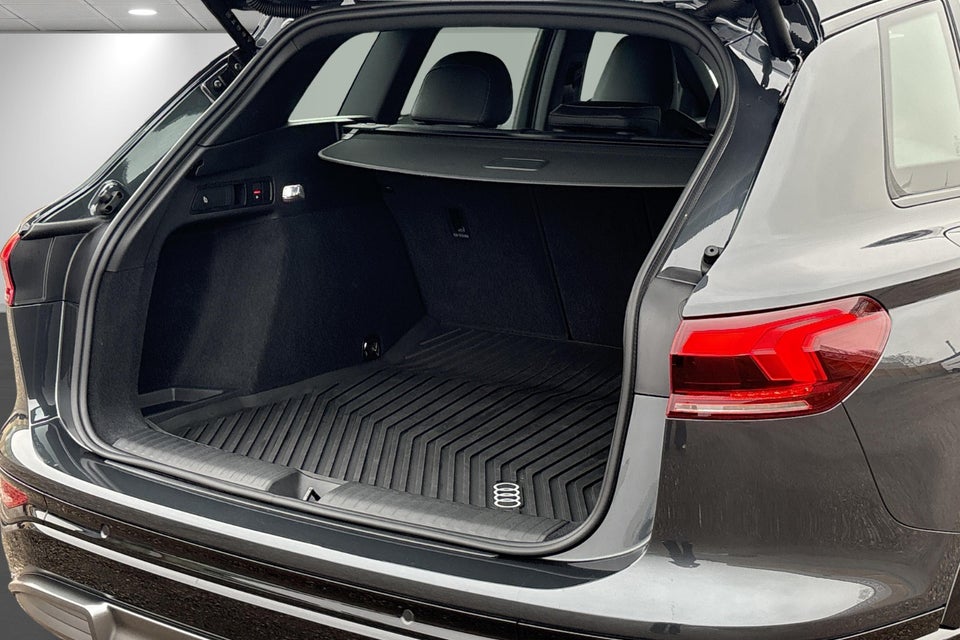 Audi Q6 e-tron Progress plus performance 5d