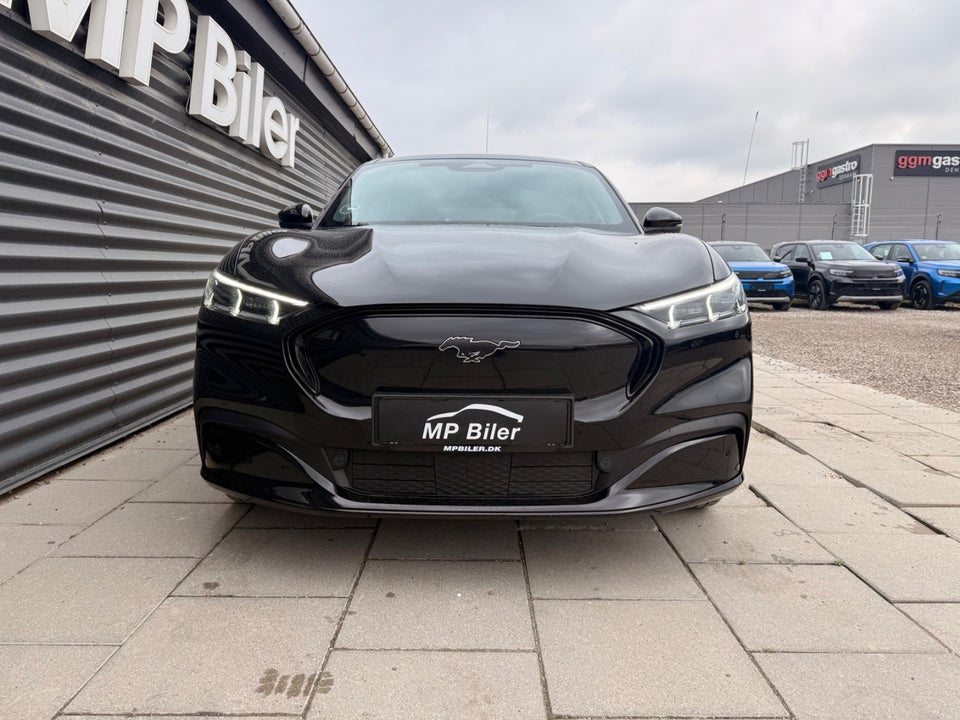 Ford Mustang Mach-E 88 Premium Extended Range AWD 5d
