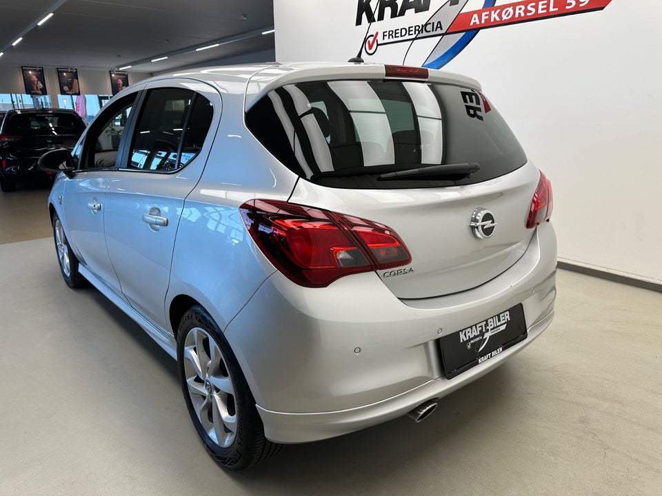 Opel Corsa 1,4 16V OPC Line 5d