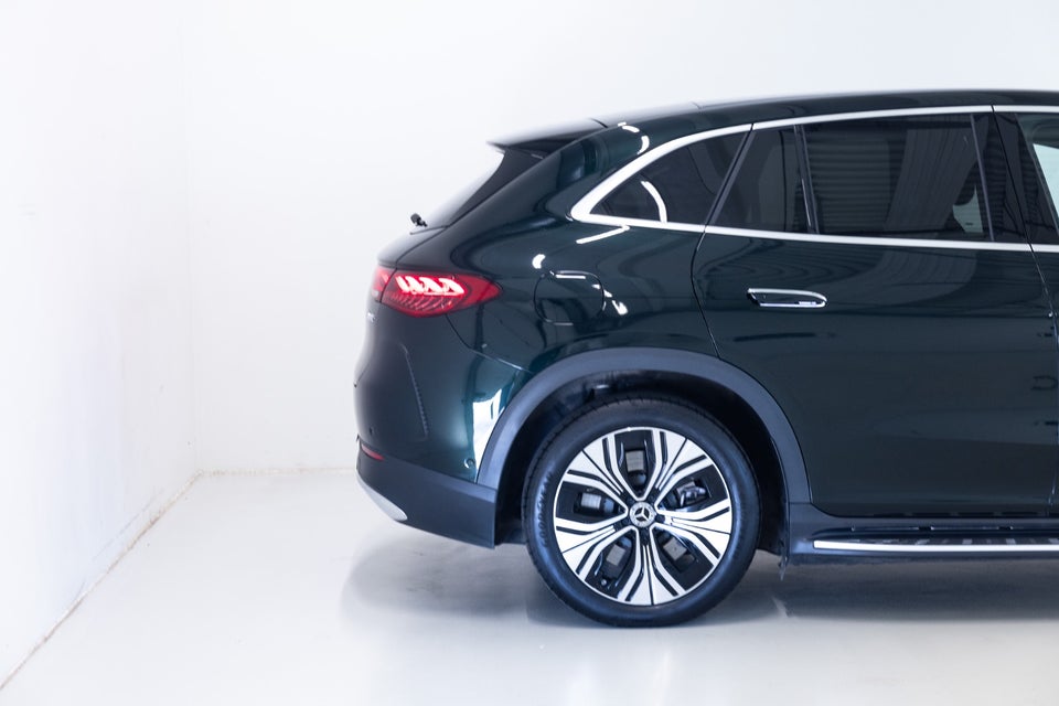 Mercedes EQE350 SUV Electric Art 4Matic 5d