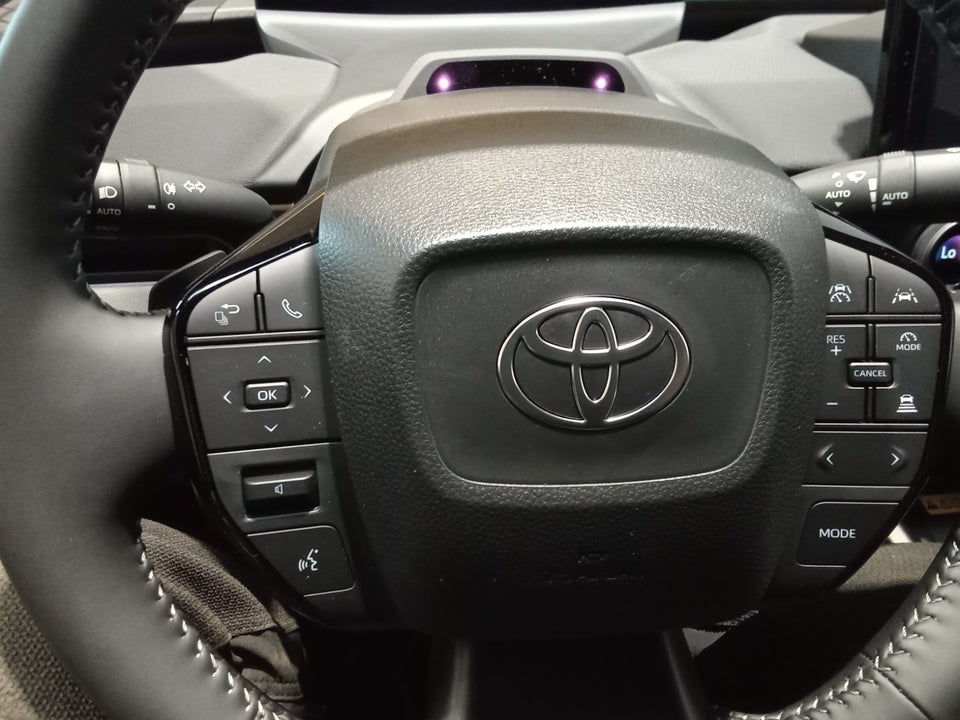 Toyota bZ4X 73 Lounge 5d