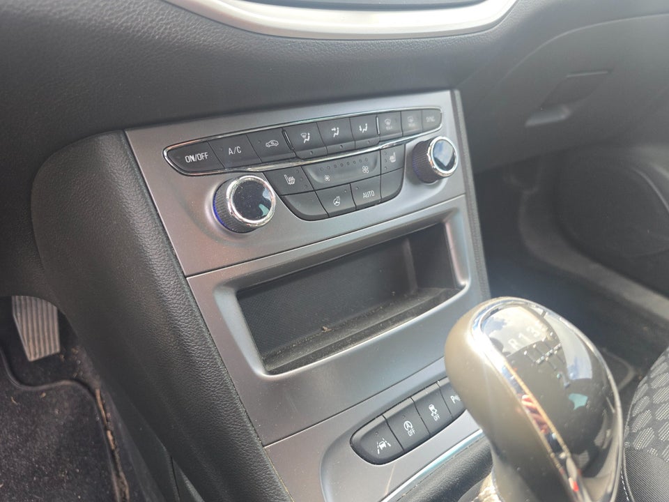 Opel Astra 1,0 T 105 Enjoy 5d