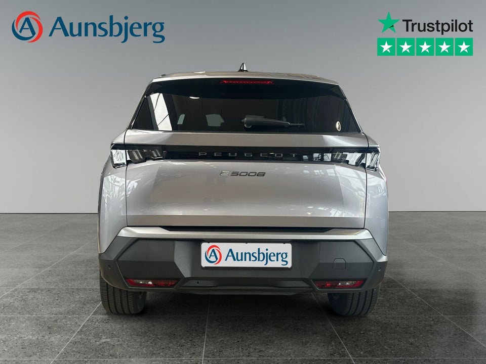 Peugeot e-5008 77 Allure 7prs 5d