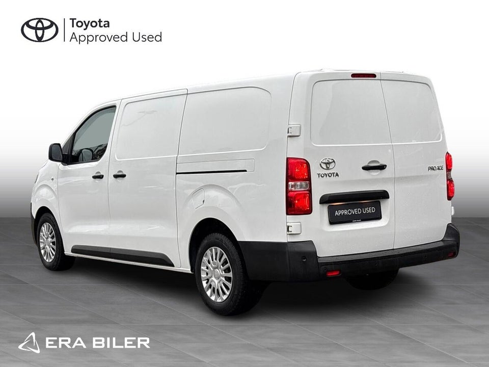 Toyota ProAce 2,0 D 144 Long Comfort Master aut. 5d