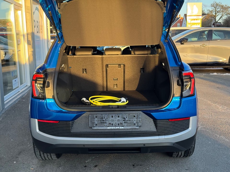 Ford Explorer 79 Select Extended Range AWD 5d