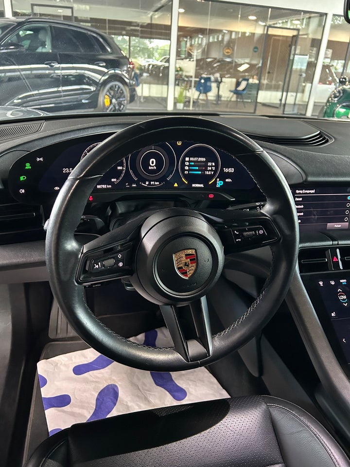 Porsche Taycan 4S Performance+ 4d