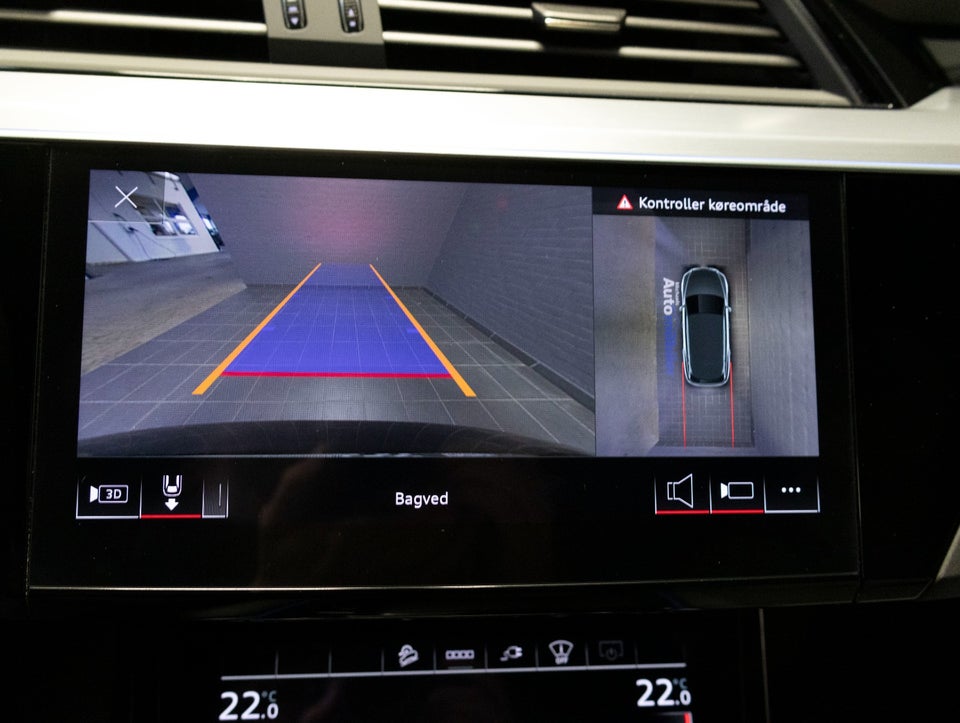 Audi e-tron 55 S-line quattro 5d