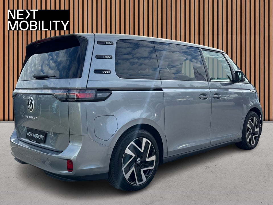 VW ID.Buzz 77 Style 75 Years Edition SWB 5d