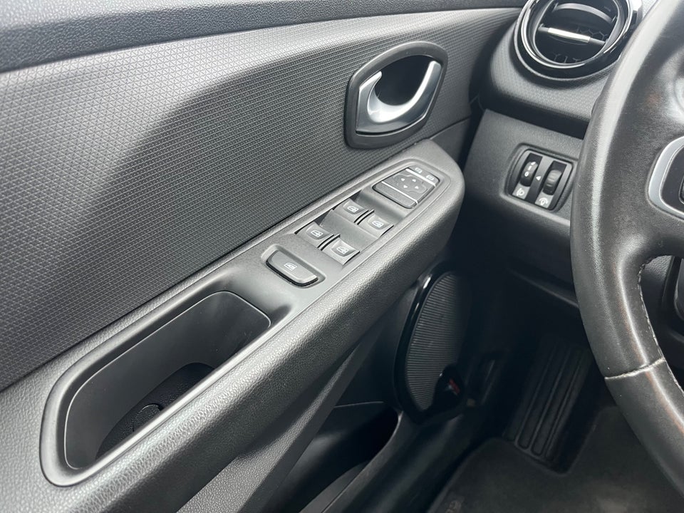 Renault Clio IV 0,9 TCe 90 GO! Sport Tourer 5d