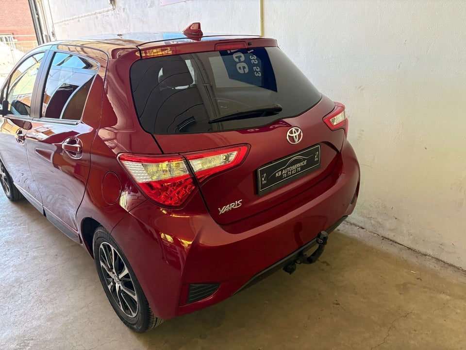 Toyota Yaris 1,5 VVT-iE T3 Premium Van 5d