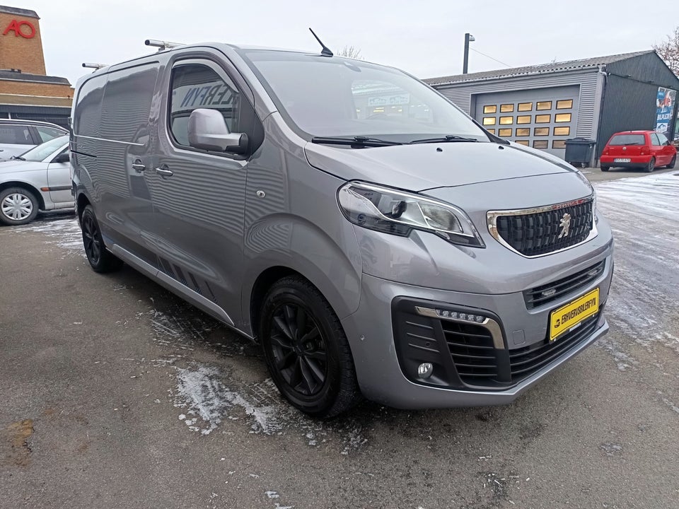 Peugeot Expert 2,0 BlueHDi 122 L2 Sport EAT8 Van