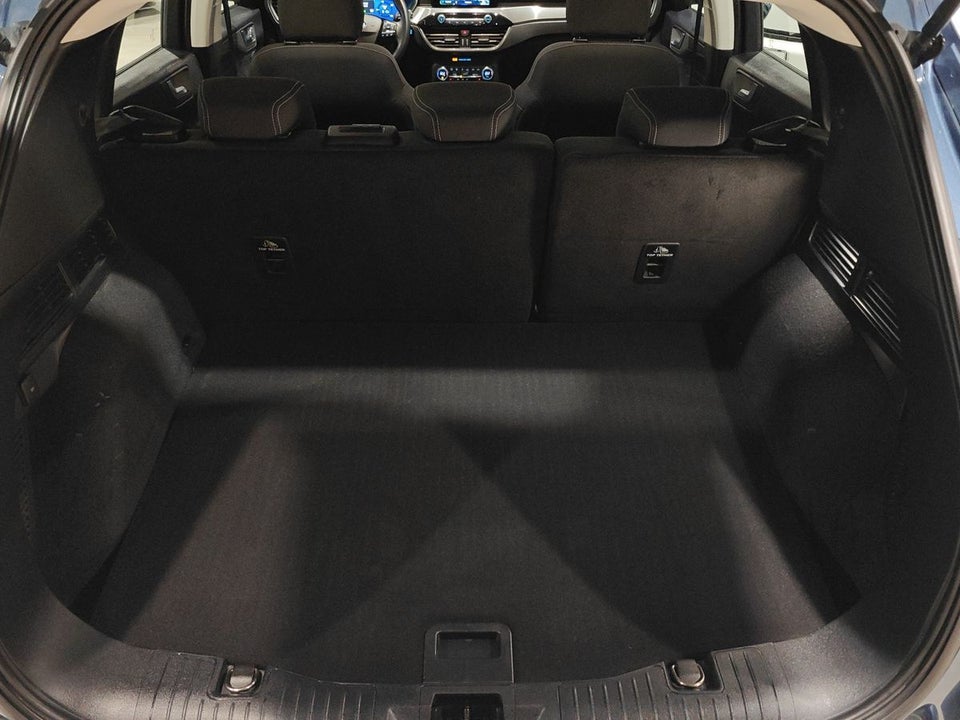 Ford Kuga 2,5 PHEV Titanium CVT 5d