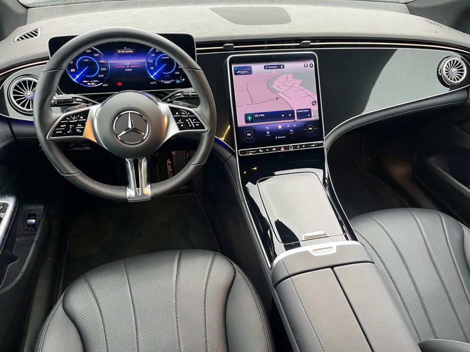 Mercedes EQE300 Electric Art 4d