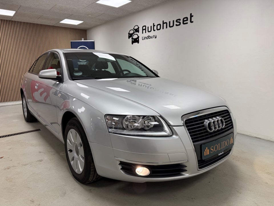 Audi A6 2,4 V6 4d