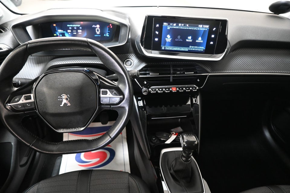 Peugeot 208 1,2 PureTech 100 Selection Tech 5d