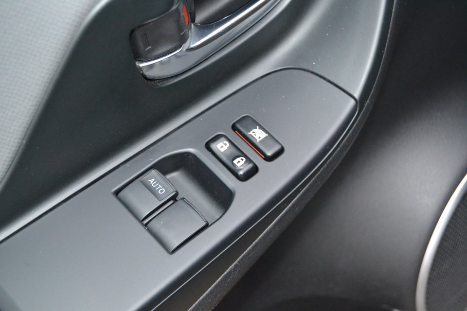 Toyota Yaris 1,5 Hybrid H2 Limited e-CVT 5d