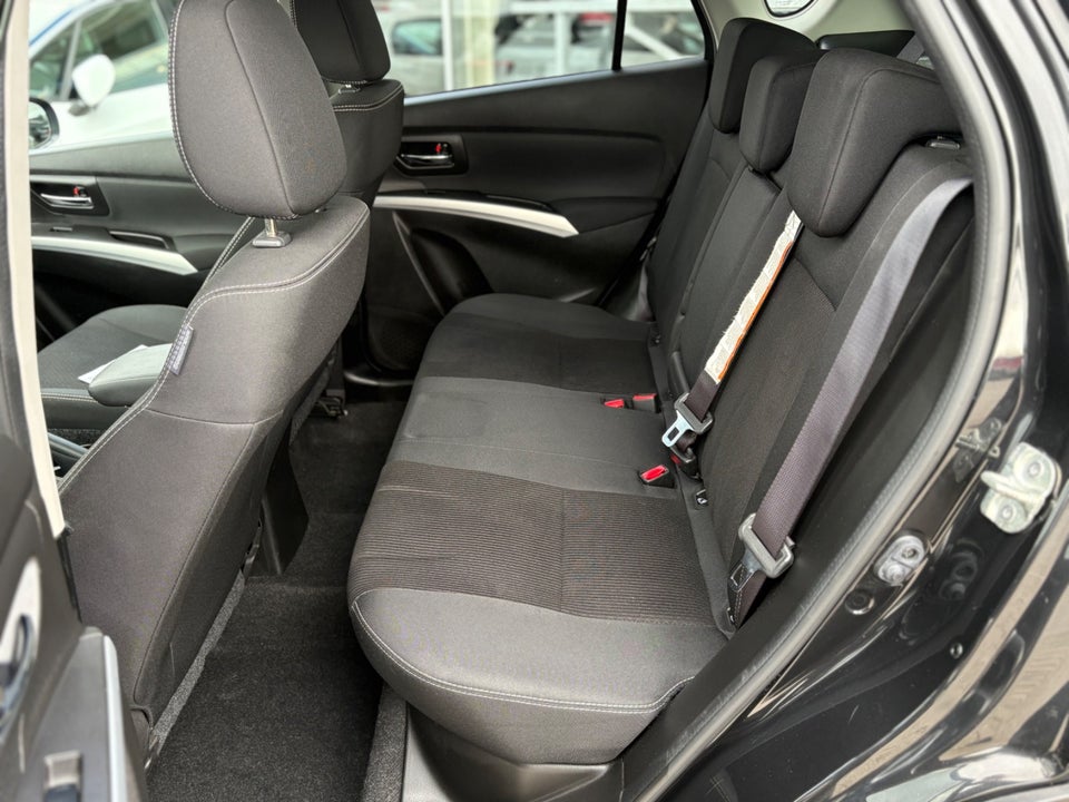 Suzuki S-Cross 1,0 Boosterjet Active 5d