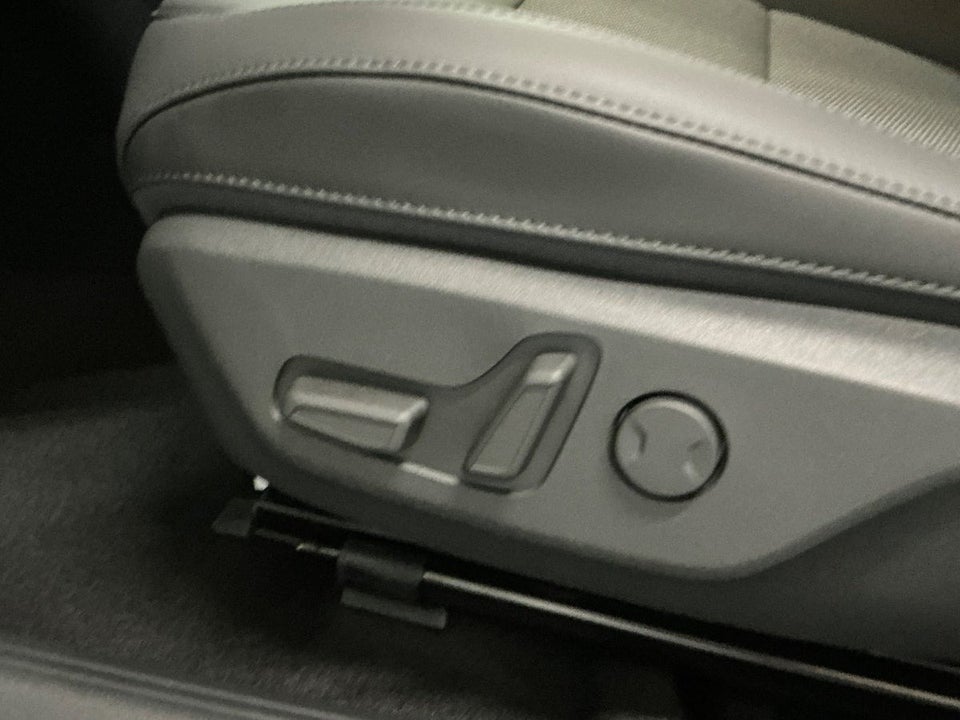 Kia Niro 64 EV Prestige 5d