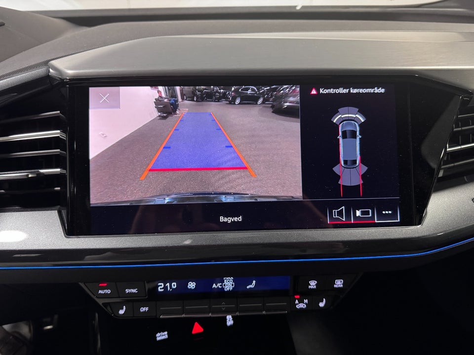 Audi Q4 e-tron 40 S-line Sportback 5d