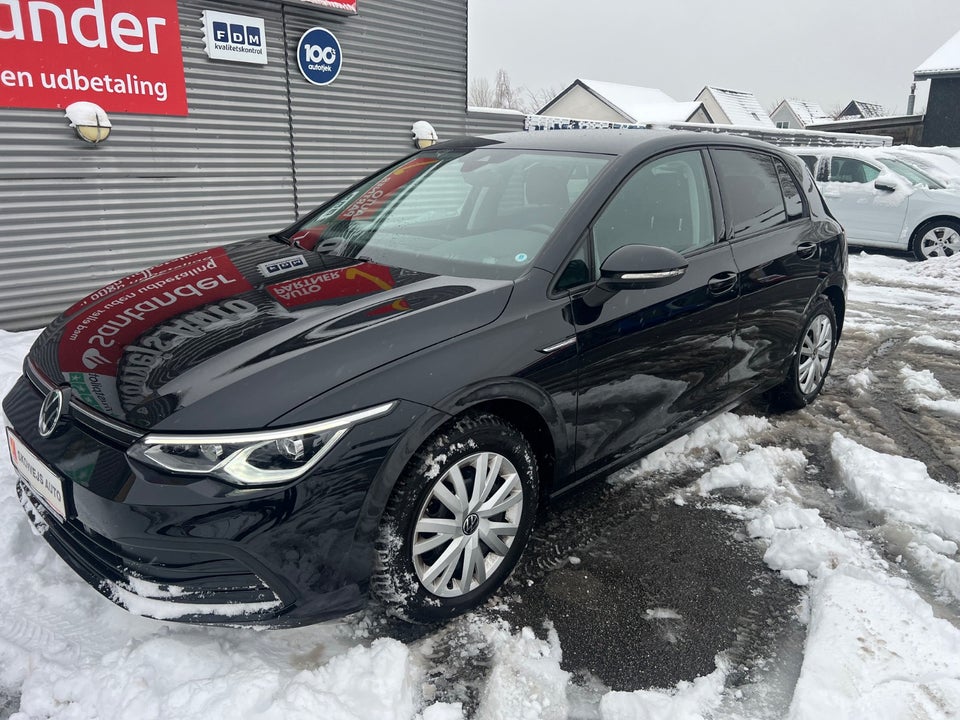 VW Golf VIII 1,5 TSi 130 Life 5d