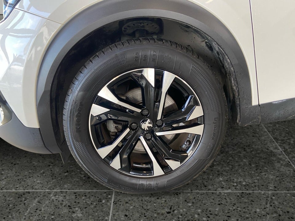 Peugeot e-2008 50 Allure 5d