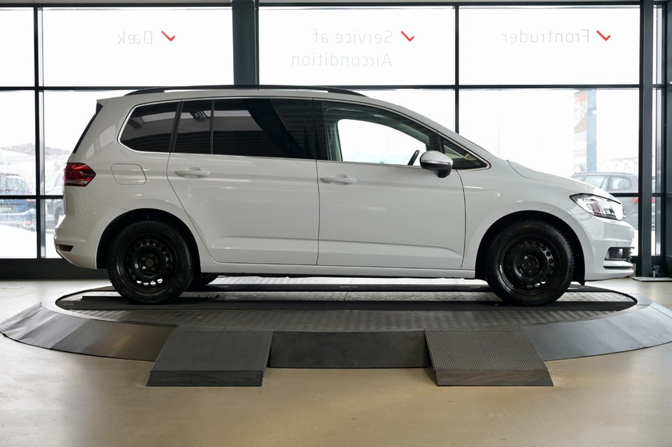 VW Touran 2,0 TDi 150 Highline DSG Van 5d