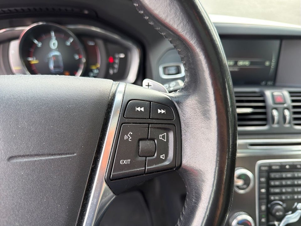 Volvo XC60 2,0 D4 190 Momentum aut. 5d