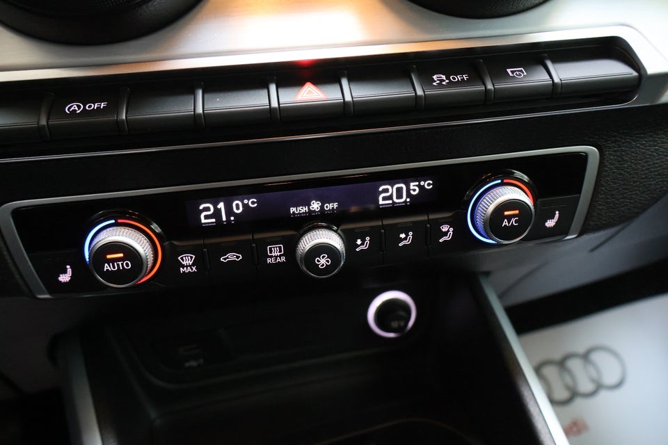 Audi Q2 35 TDi Sport 5d