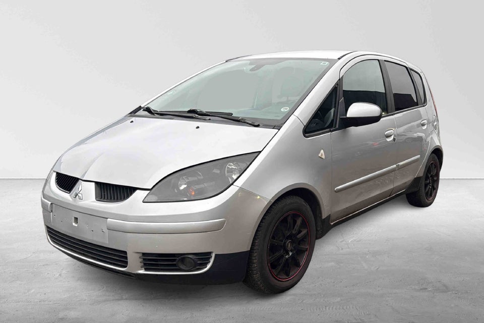 Mitsubishi Colt 1,3 Invite Coolpack aut. 5d
