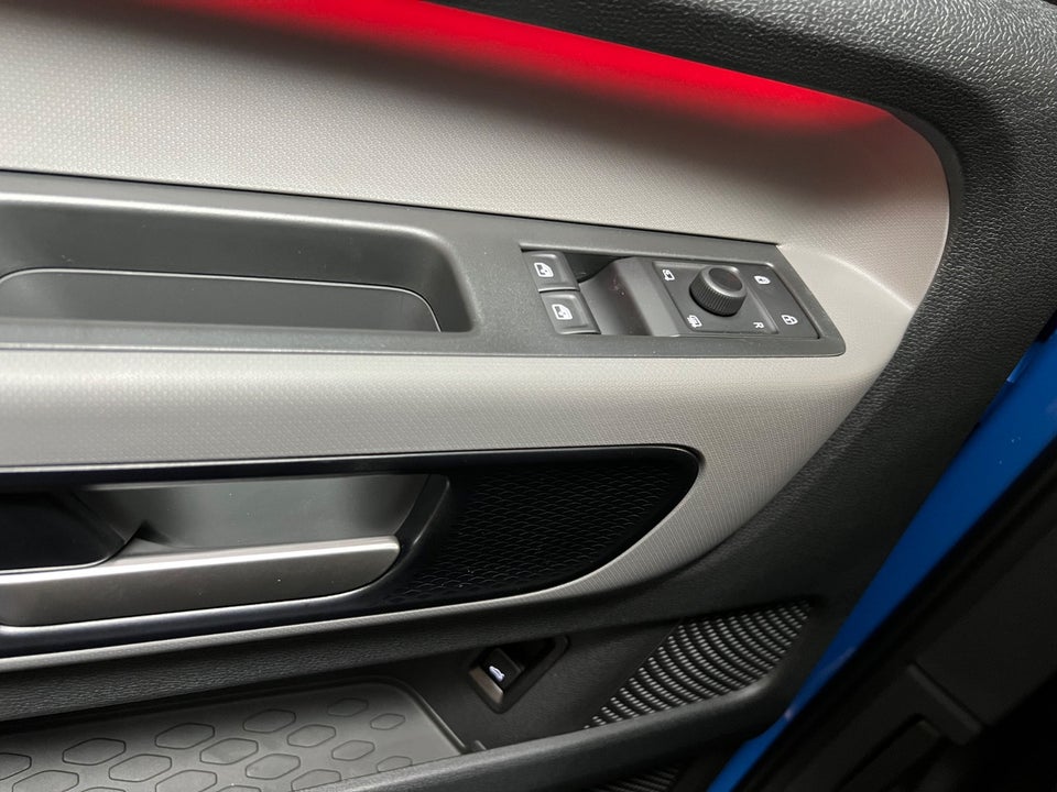 VW ID.Buzz 86 7prs LWB 5d