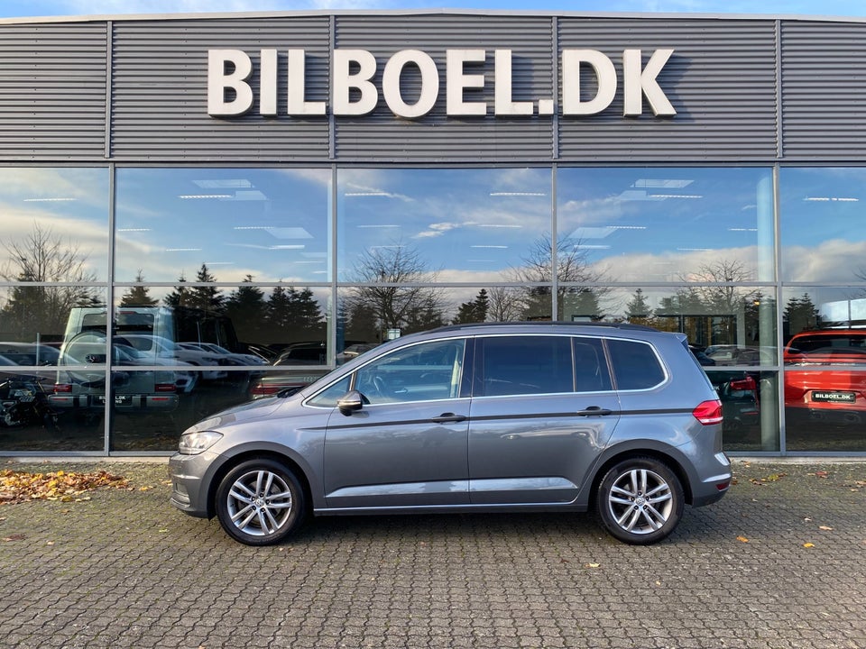 VW Touran 1,6 TDi 115 Comfortline DSG 7prs 5d