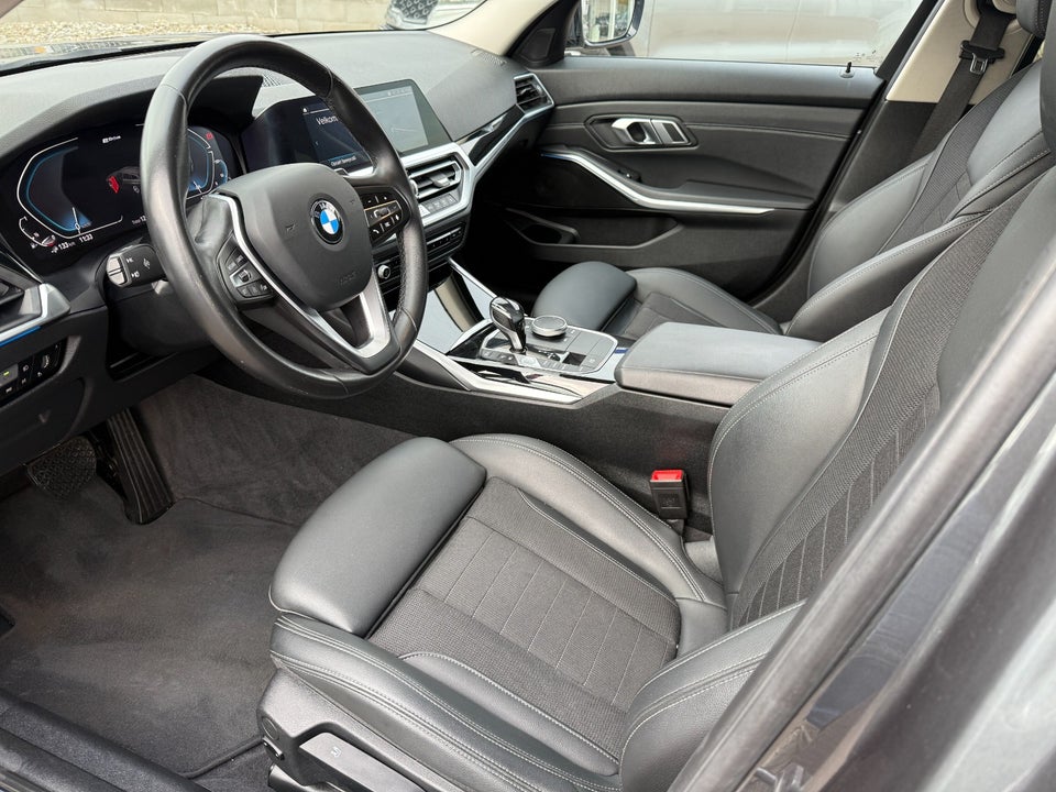BMW 330e 2,0 Touring Sport Line aut. 5d