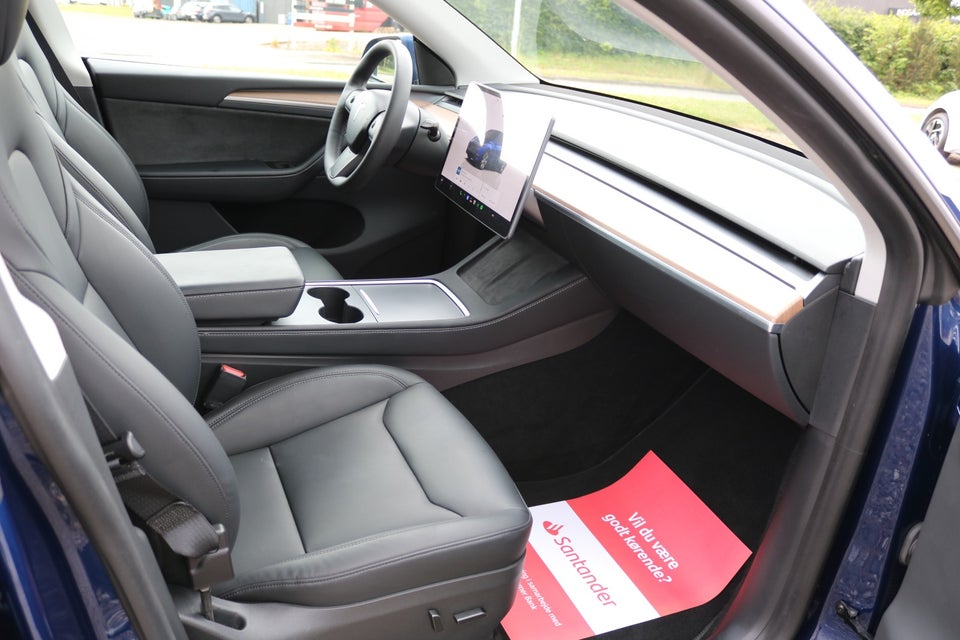 Tesla Model Y RWD 5d