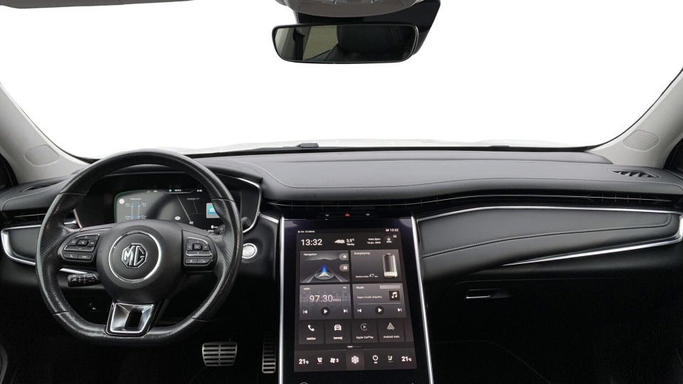 MG Marvel R Luxury 5d