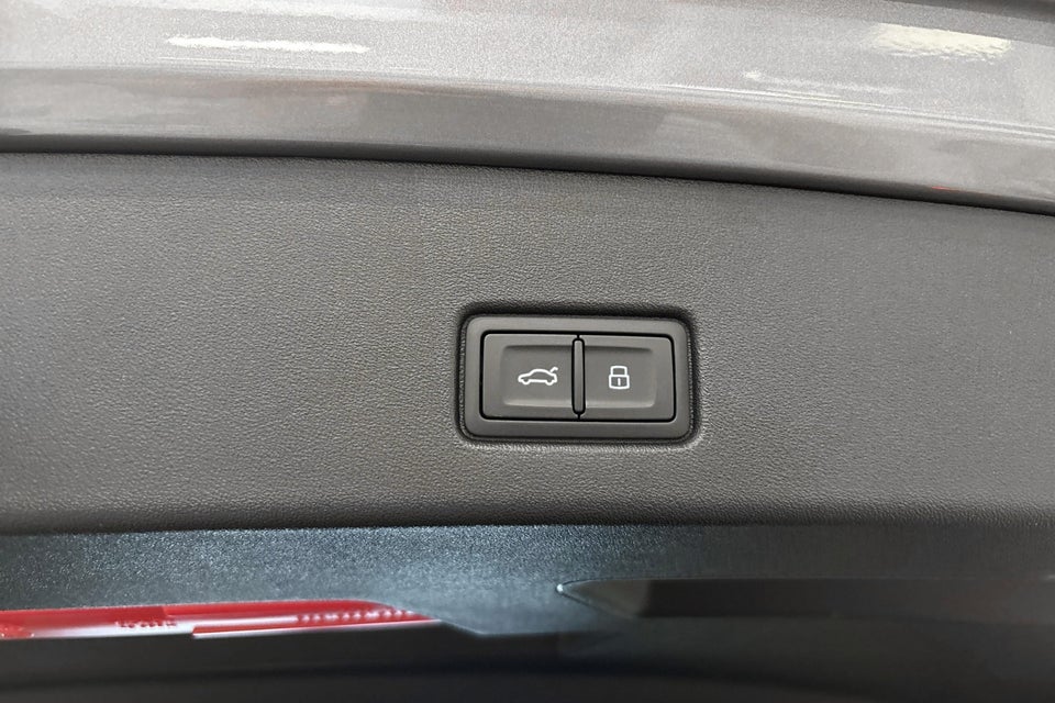 Audi Q4 e-tron 45 S-line Edition 5d