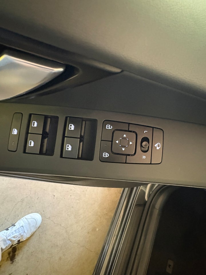 Kia Niro 64 EV Prestige 5d