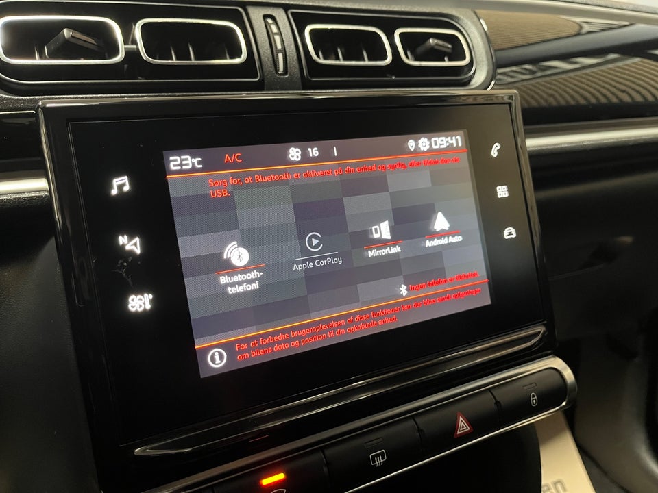 Citroën C3 1,2 PureTech 83 Shine 5d