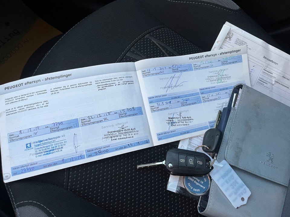 Peugeot 208 1,2 VTi Allure 5d