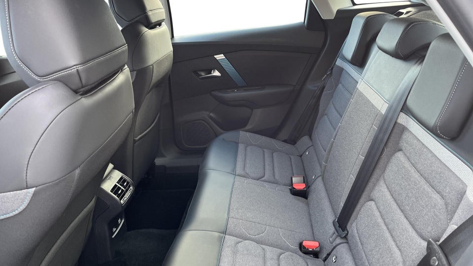 Citroën ë-C4 50 Feel 5d