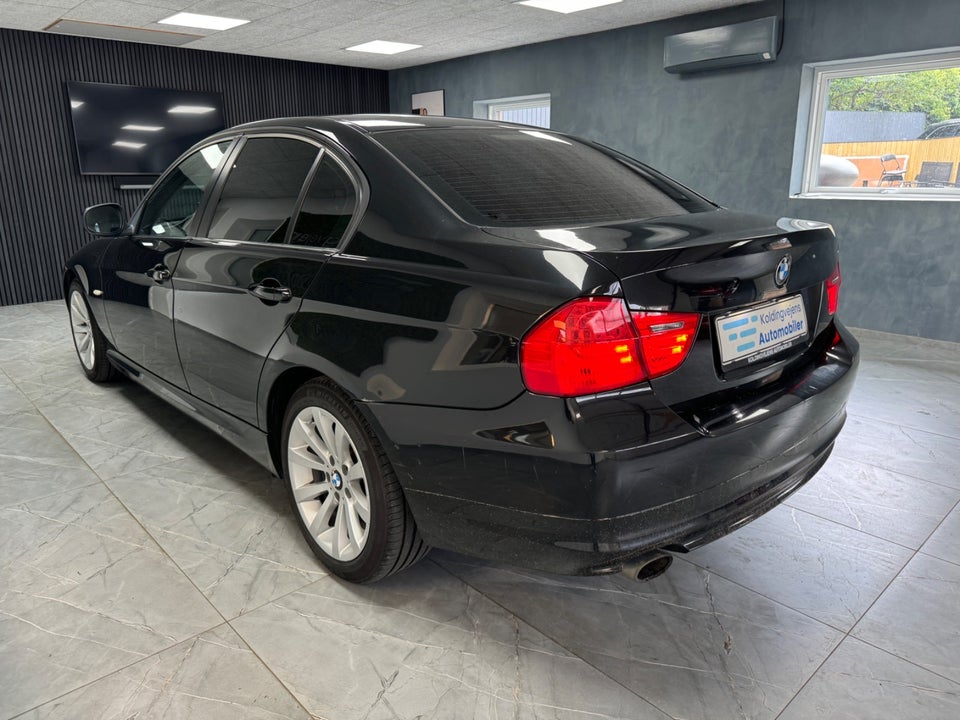 BMW 320d 2,0  4d