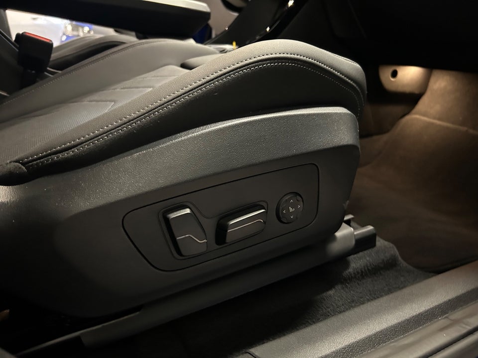 BMW iX1 xDrive30 Fully Charged M-Sport 5d