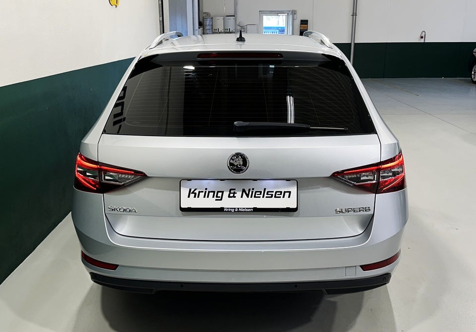 Skoda Superb 1,5 TSi 150 Business Executive Combi DSG 5d