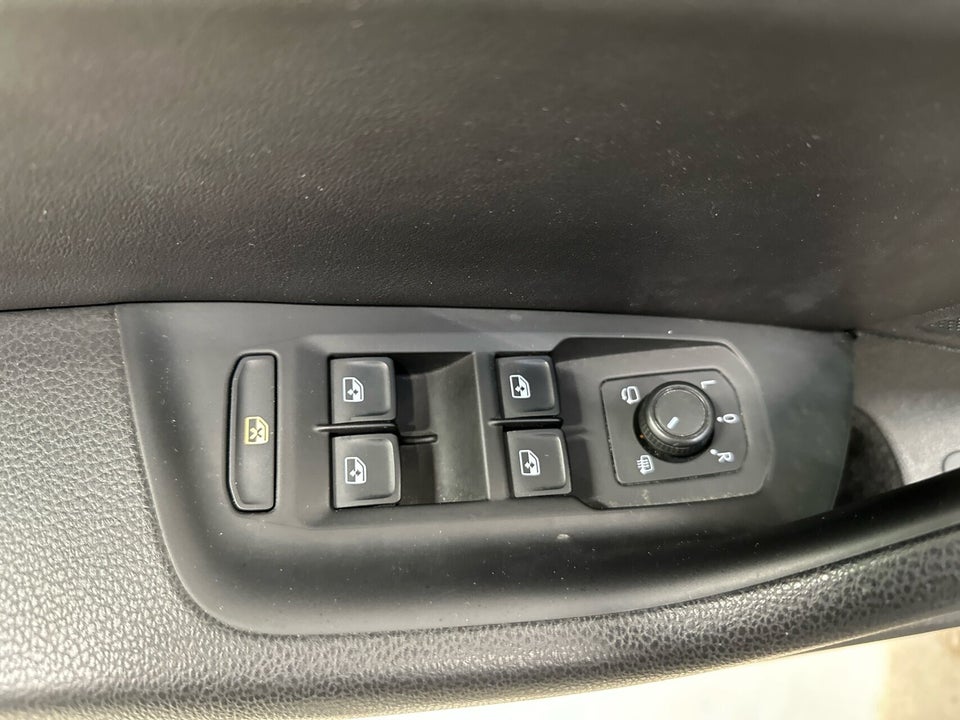 VW Arteon 2,0 TDi 190 R-line DSG 4d