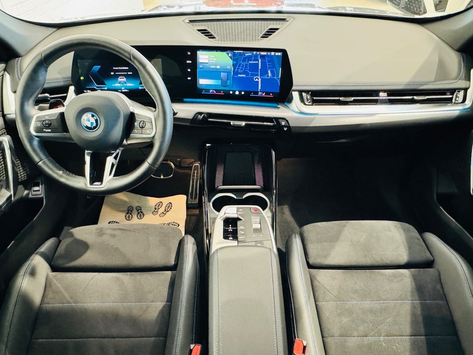 BMW iX1 eDrive20 M-Sport 5d