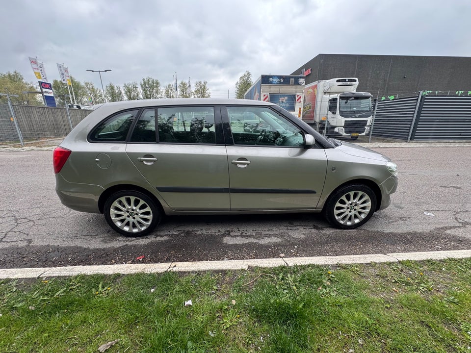 Skoda Fabia 1,2 TSi 86 Elegance Combi 5d