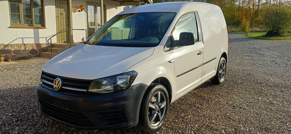 VW Caddy 2,0 TDi 102 BMT Van 4d