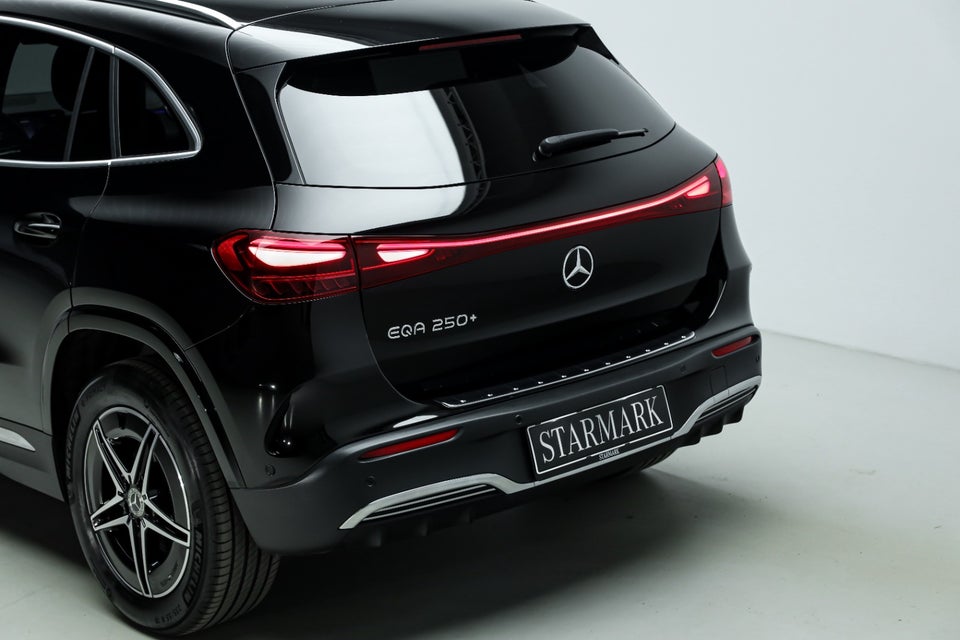 Mercedes EQA250+ AMG Advance 5d