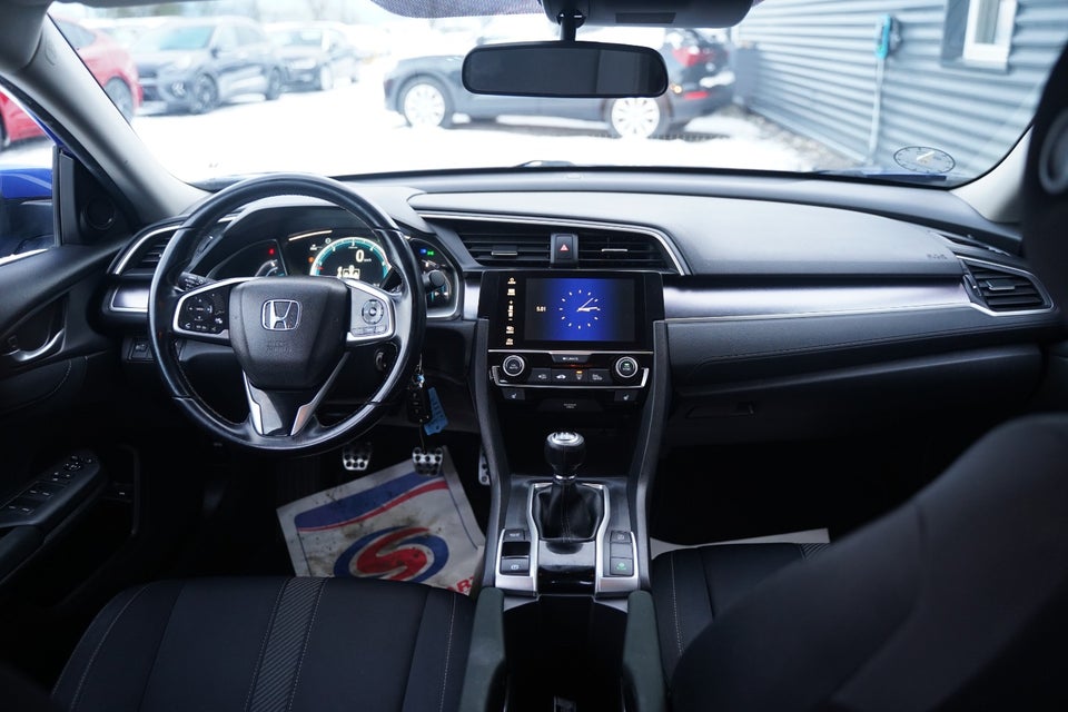 Honda Civic 1,6 i-DTEC Elegance 4d